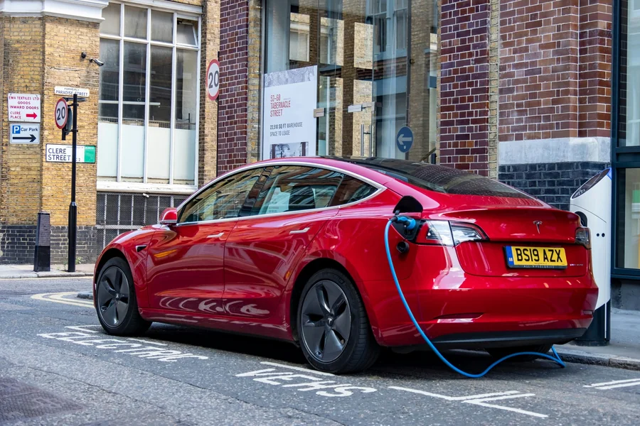 When Dealing With Cars, It Feels Heavier Than It Should Dealing With Cars
